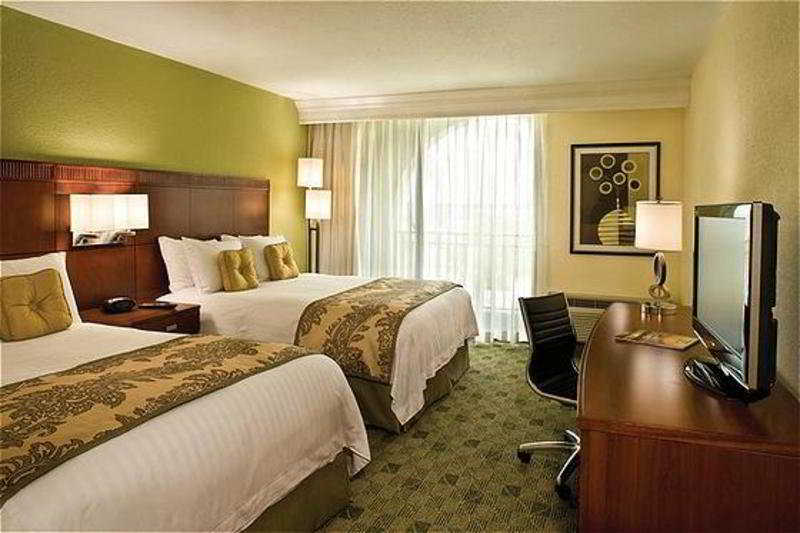 Courtyard By Marriott Bradenton Sarasota/Riverfront المظهر الخارجي الصورة