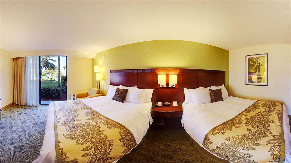 Courtyard By Marriott Bradenton Sarasota/Riverfront المظهر الخارجي الصورة